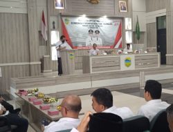 Bupati Ade Sugianto Menjawab Pertanyaannya Sendiri Dengan Lantang, Bupati Bisanya Hanya MENIPU,Dalam acara Penyerahan SPPT & DHKP PBB P 2